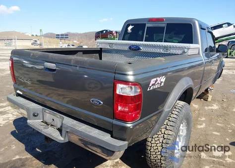 2004 Ford Ranger Xlt z USA, uszkodzony, nr VIN 1FTZR15E74PB53429